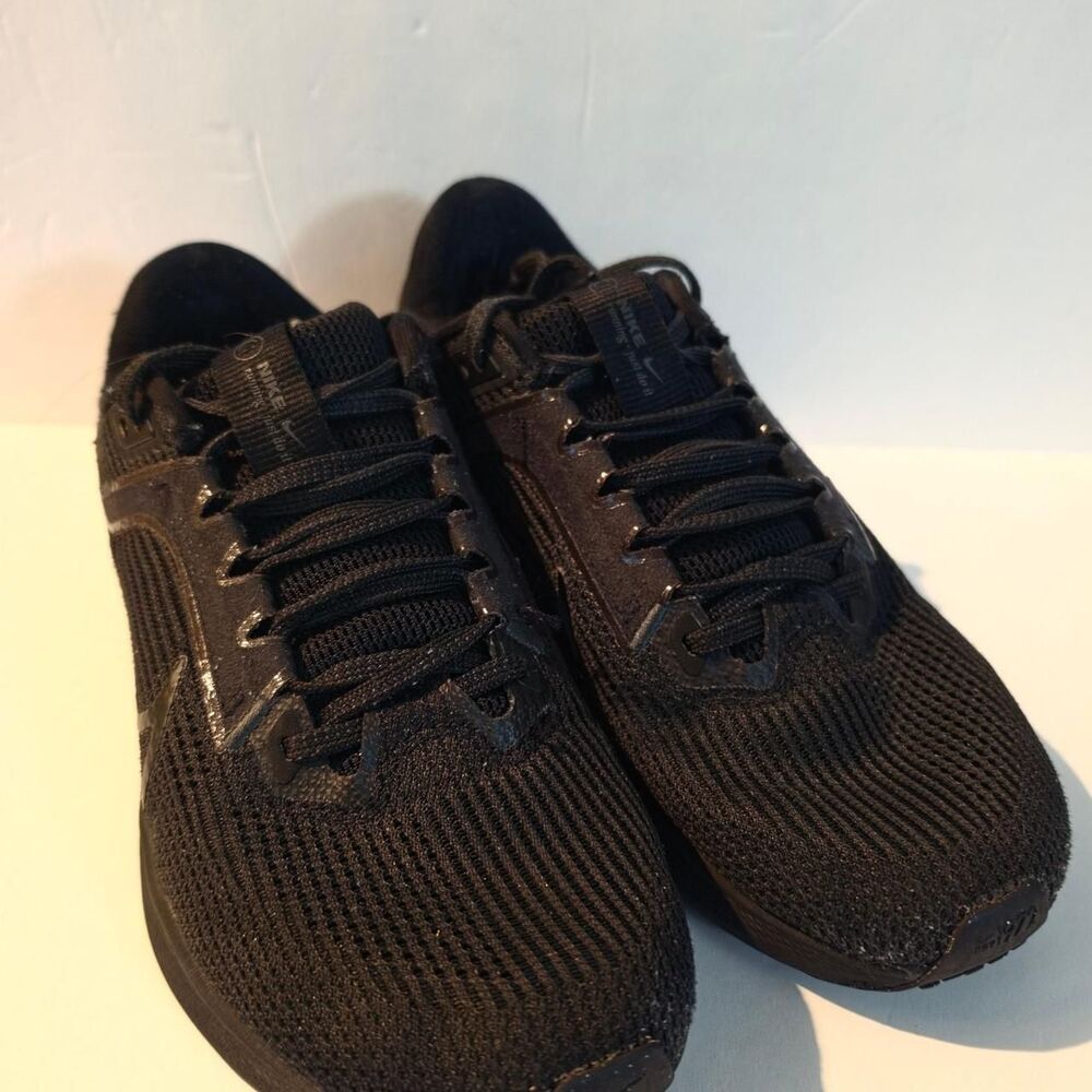 Nike Women's Black Trainers